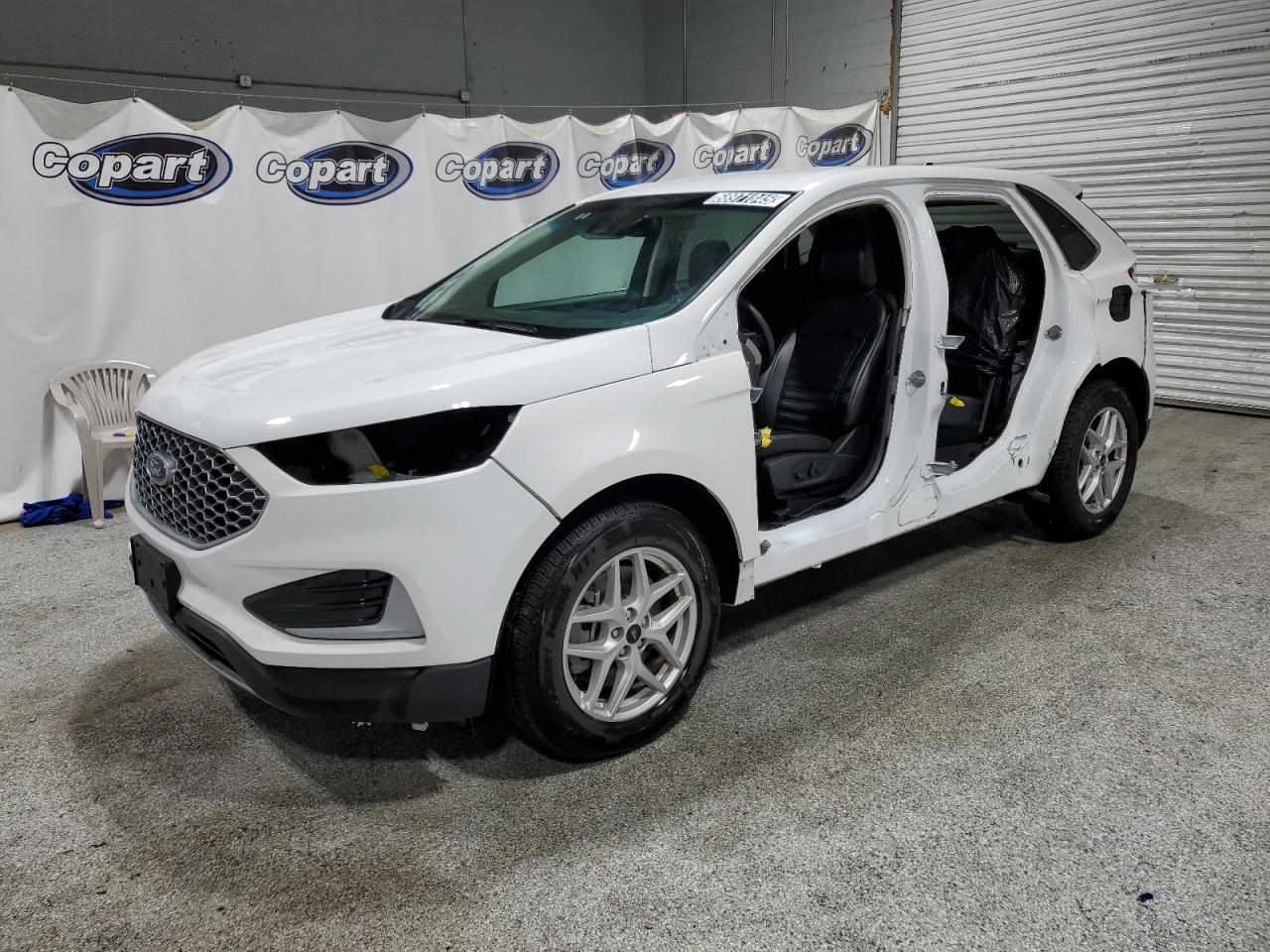 FORD EDGE SEL 2023