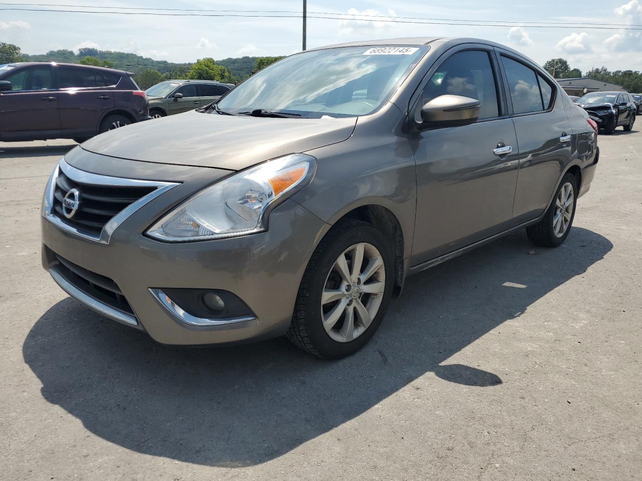 NISSAN VERSA 2016