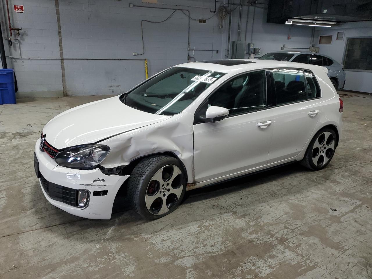VOLKSWAGEN GTI 2011