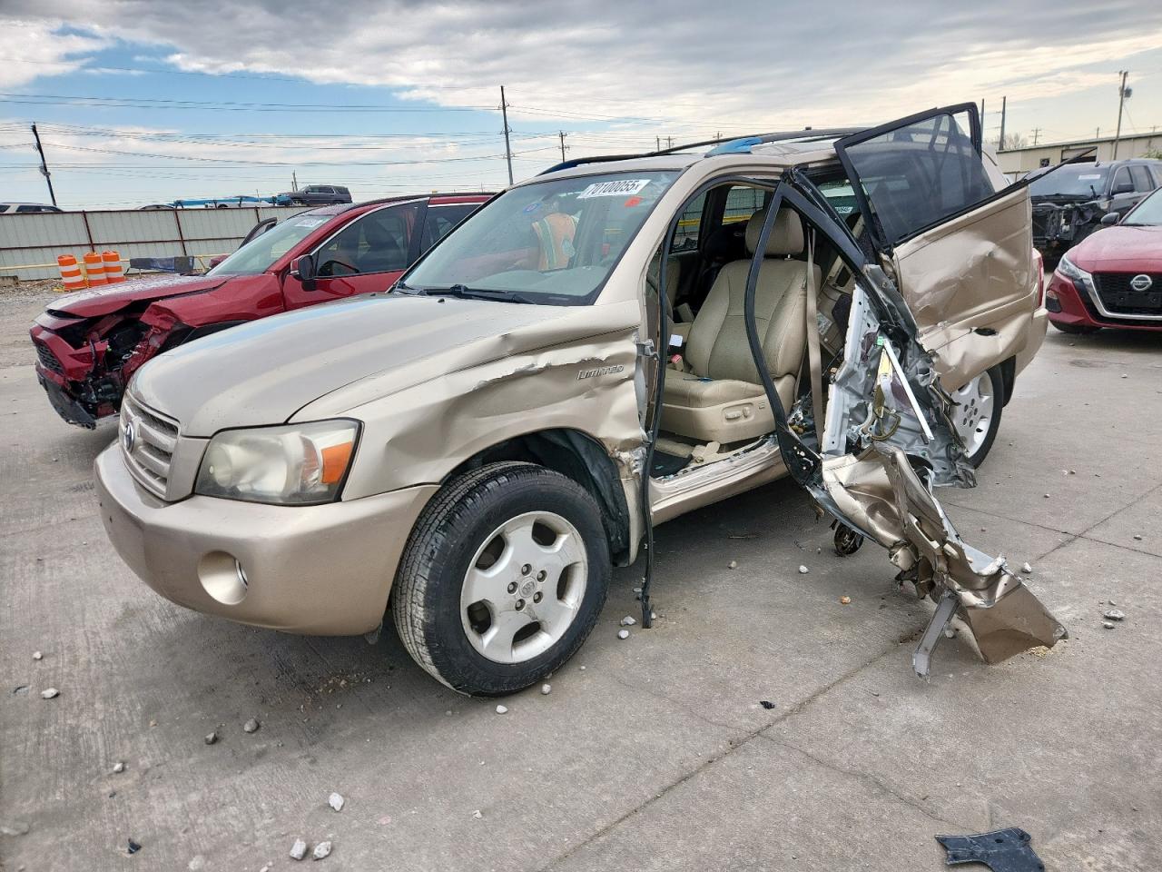 TOYOTA HIGHLANDER 2005