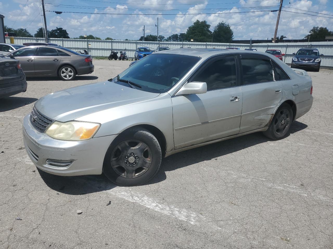 TOYOTA AVALON XL 2003