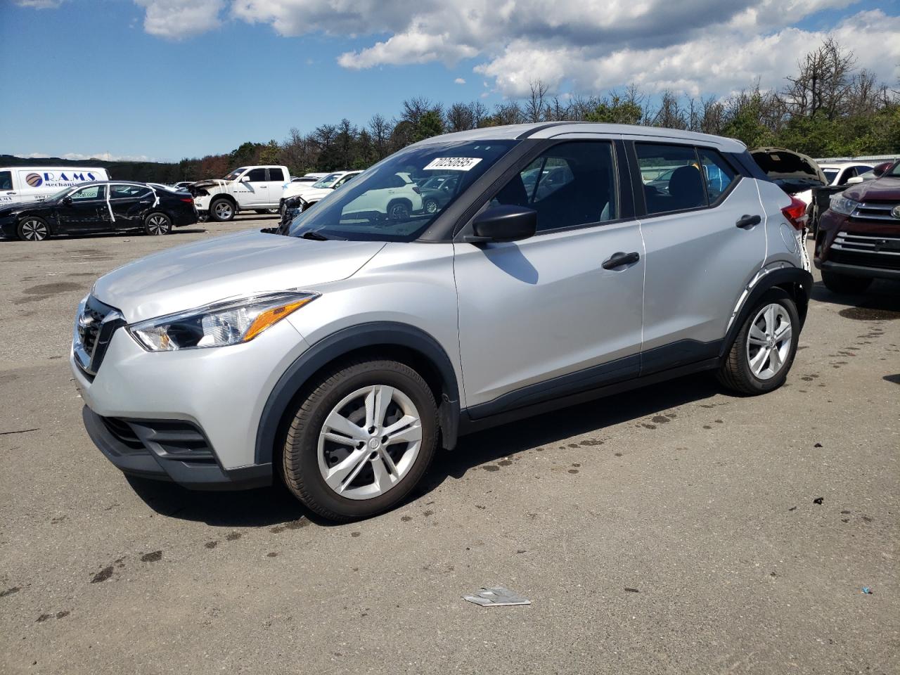 NISSAN KICKS S 2020