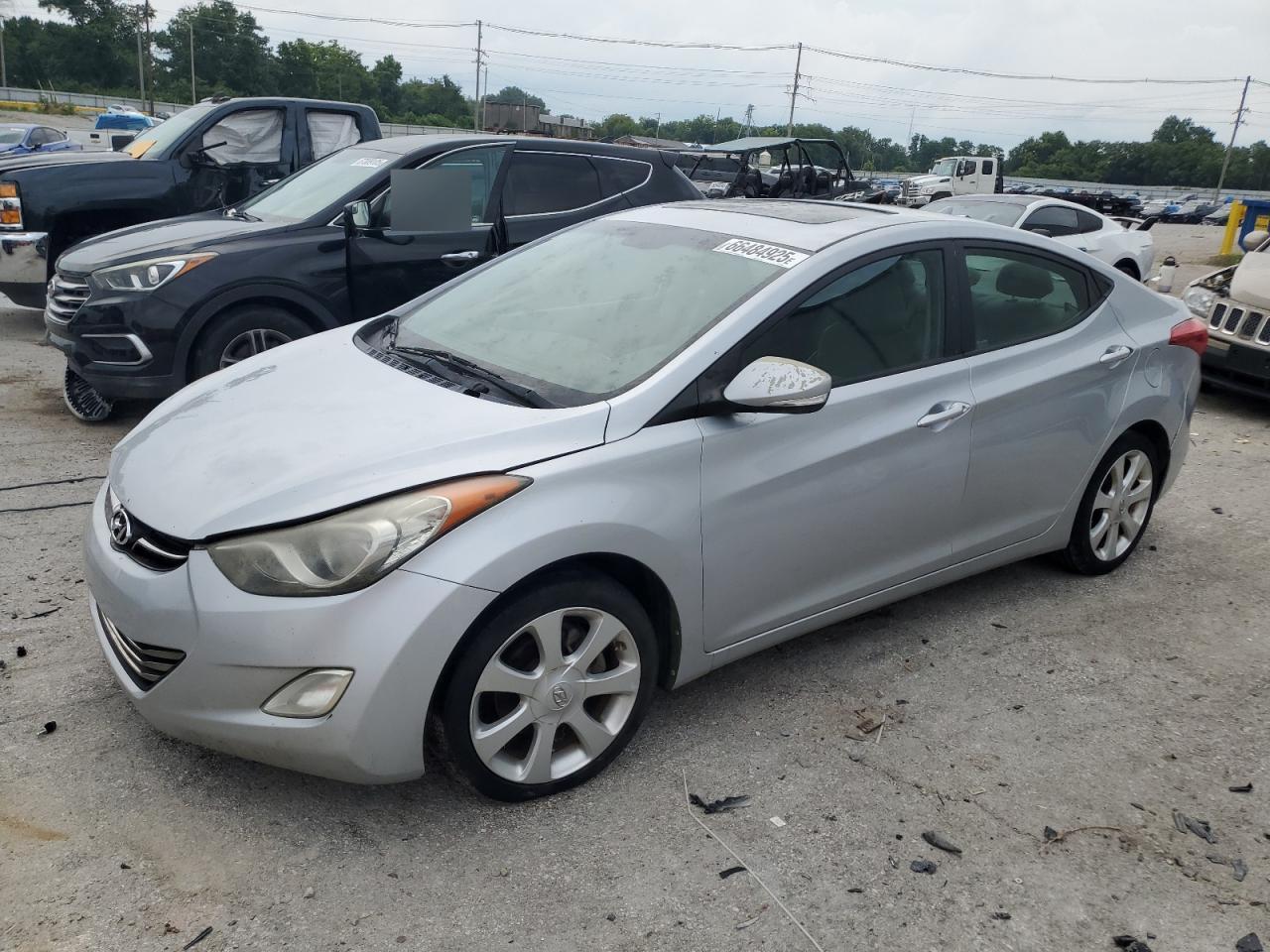 HYUNDAI ELANTRA GL 2012