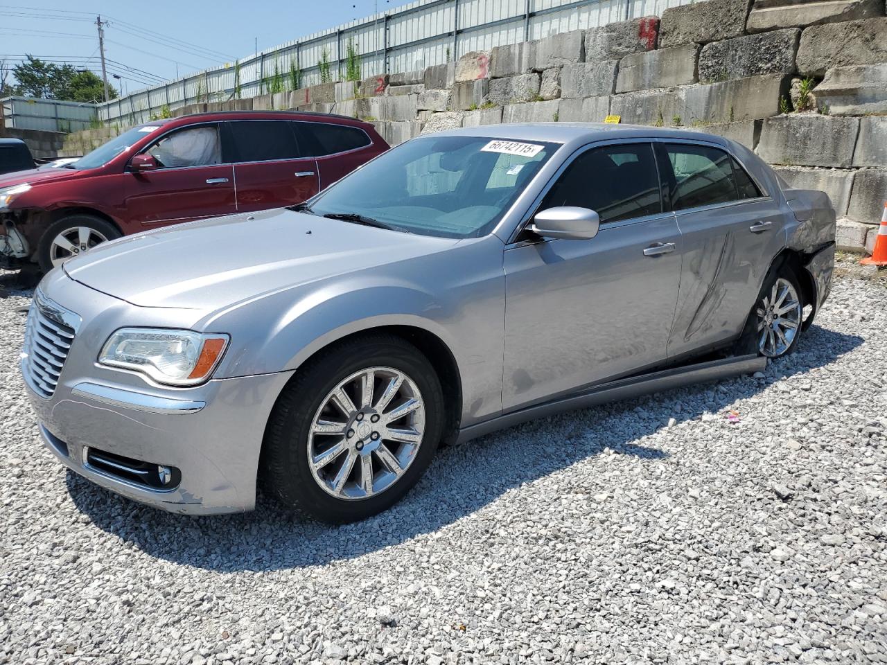 CHRYSLER 300 2013