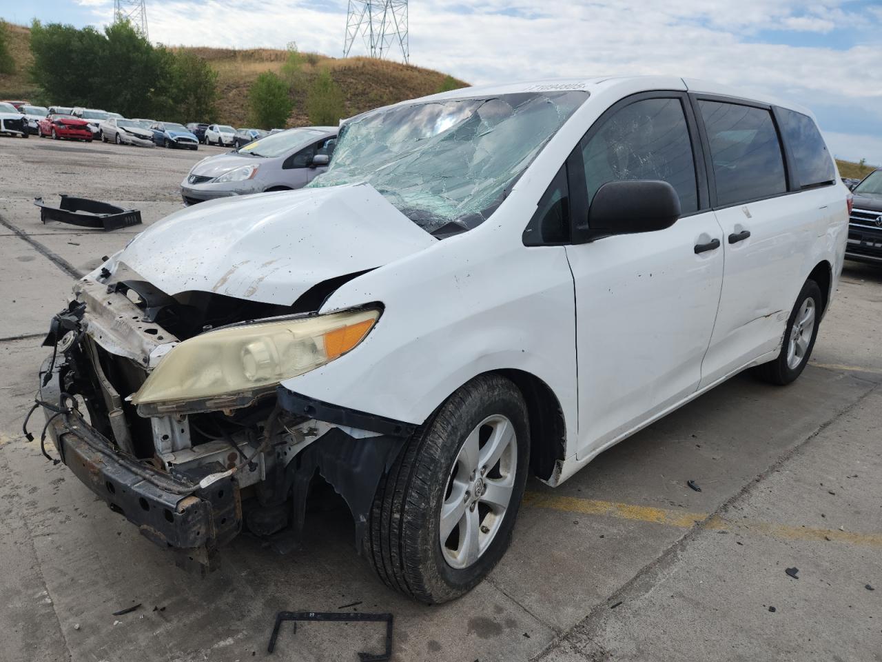 TOYOTA SIENNA 2015