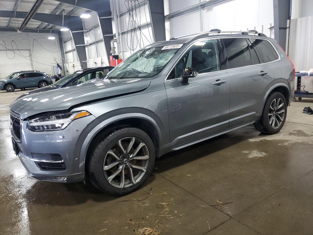 VOLVO XC90 T6 2016