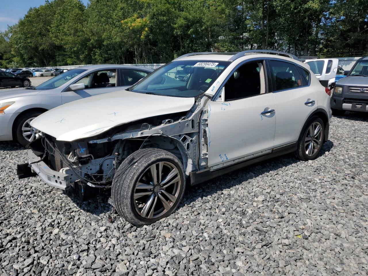 INFINITI QX50 2015