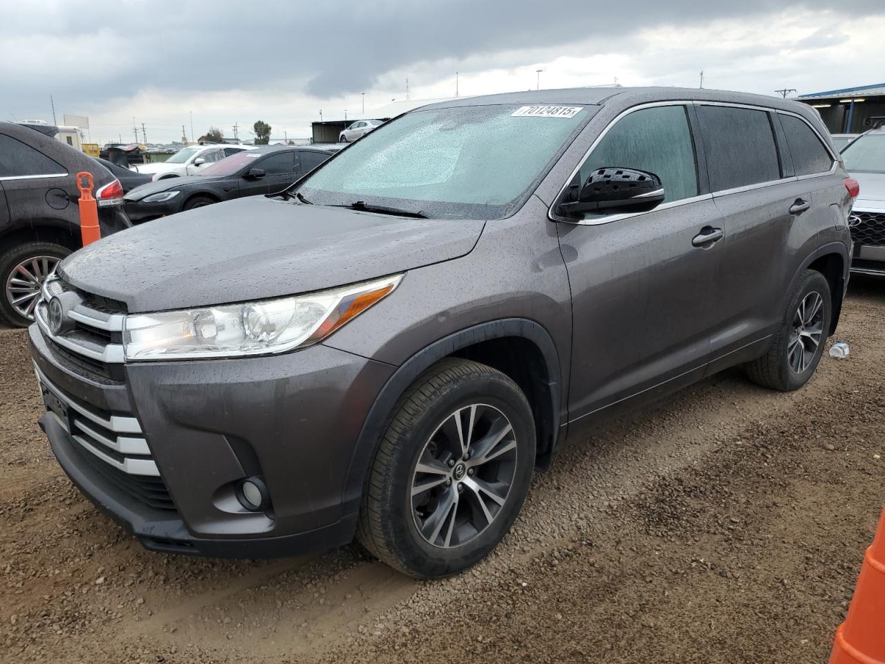 TOYOTA HIGHLANDER 2017