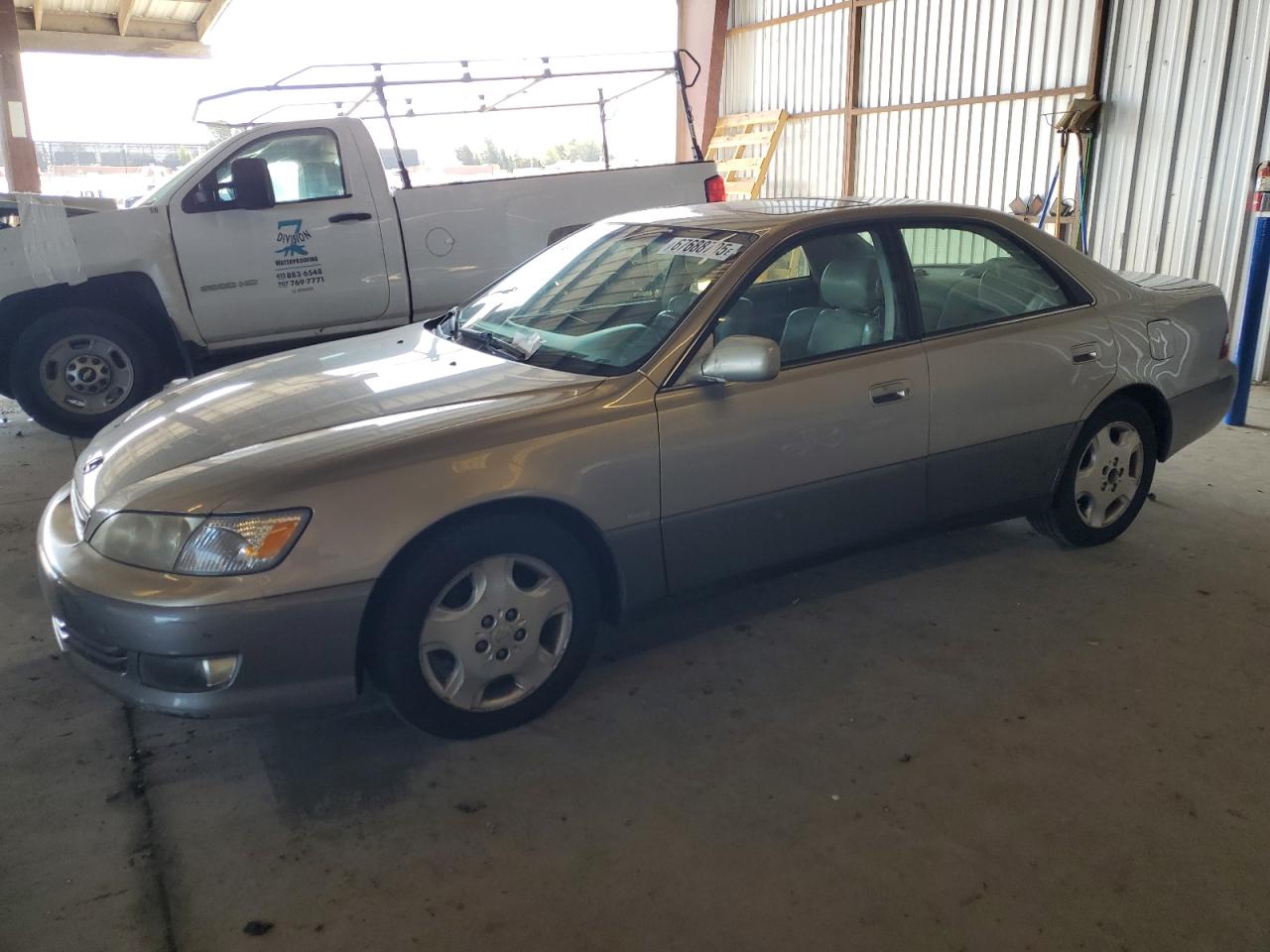LEXUS ES 300 2000