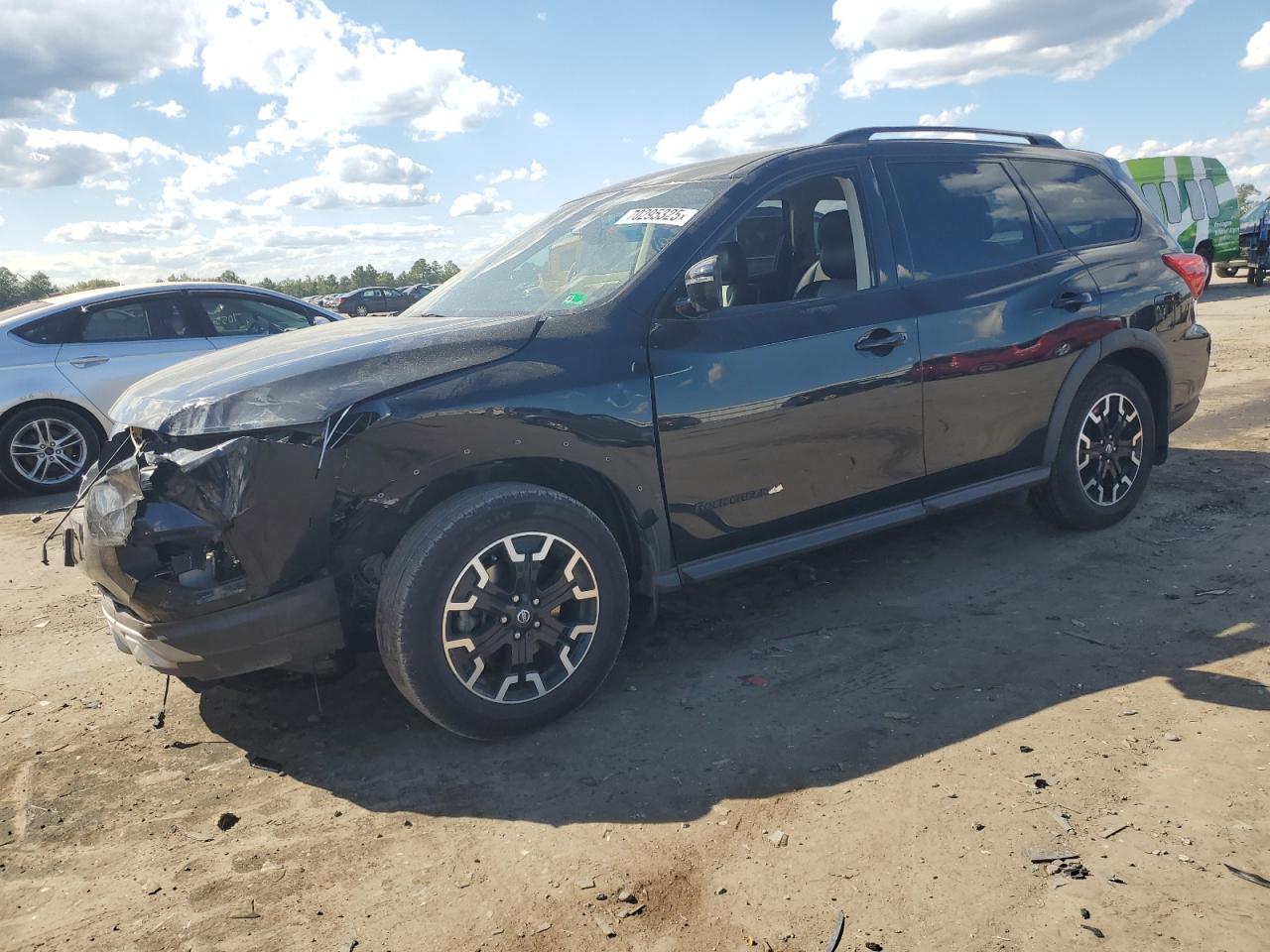 NISSAN PATHFINDER 2020