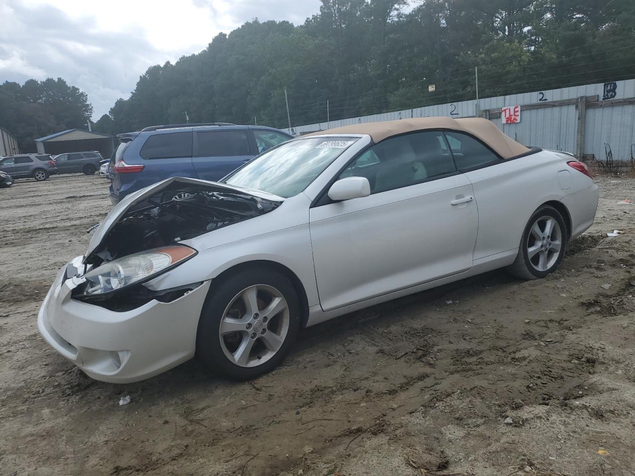 TOYOTA CAMRY SOLARA SE 2006