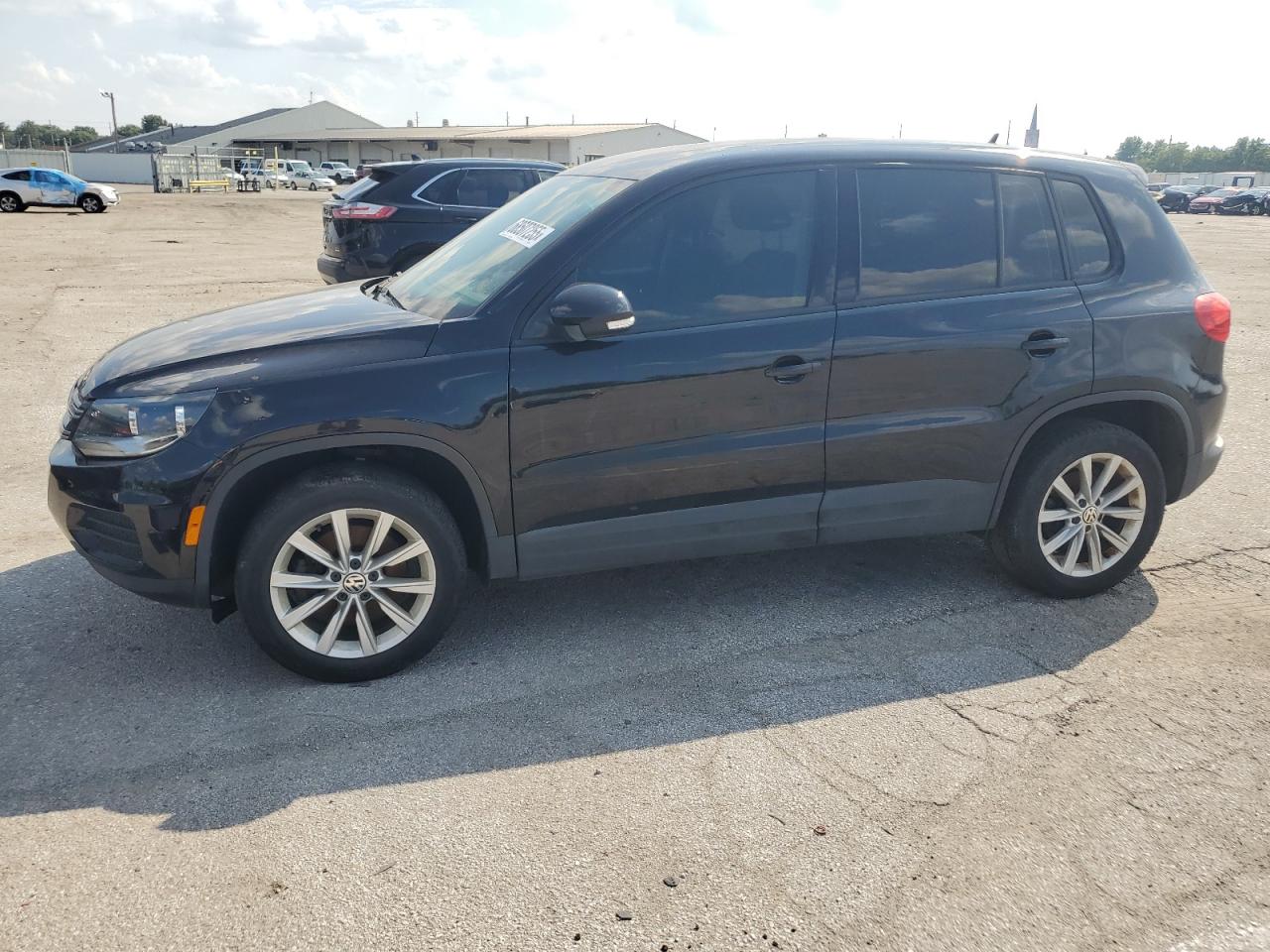 VOLKSWAGEN TIGUAN S 2017
