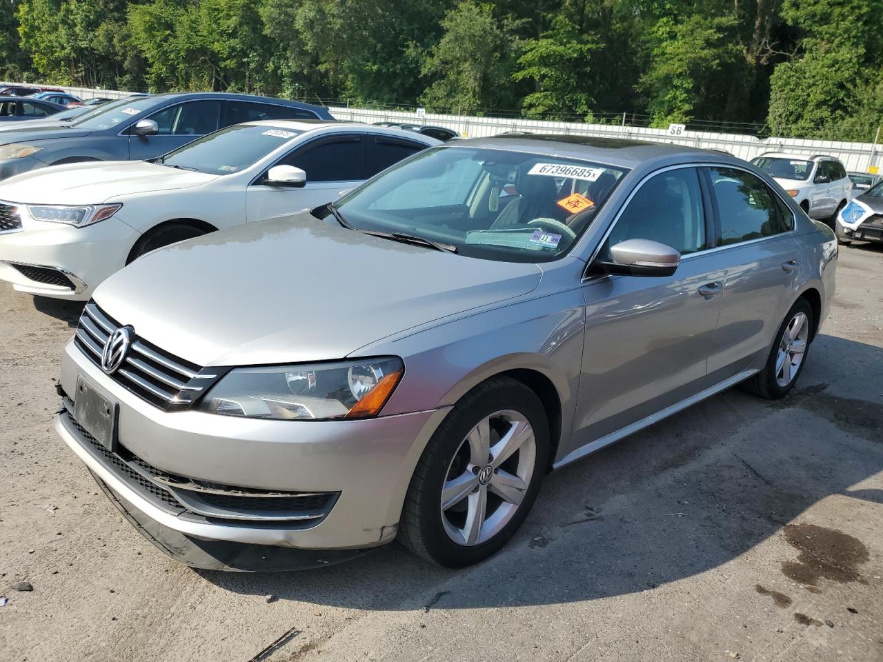 VOLKSWAGEN PASSAT SE 2013