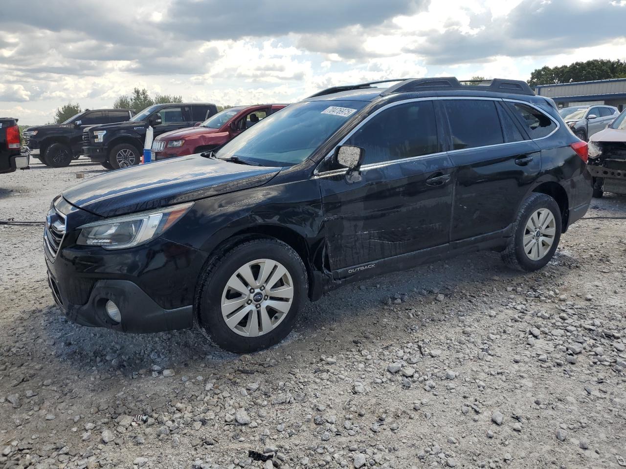 SUBARU OUTBACK 2. 2018