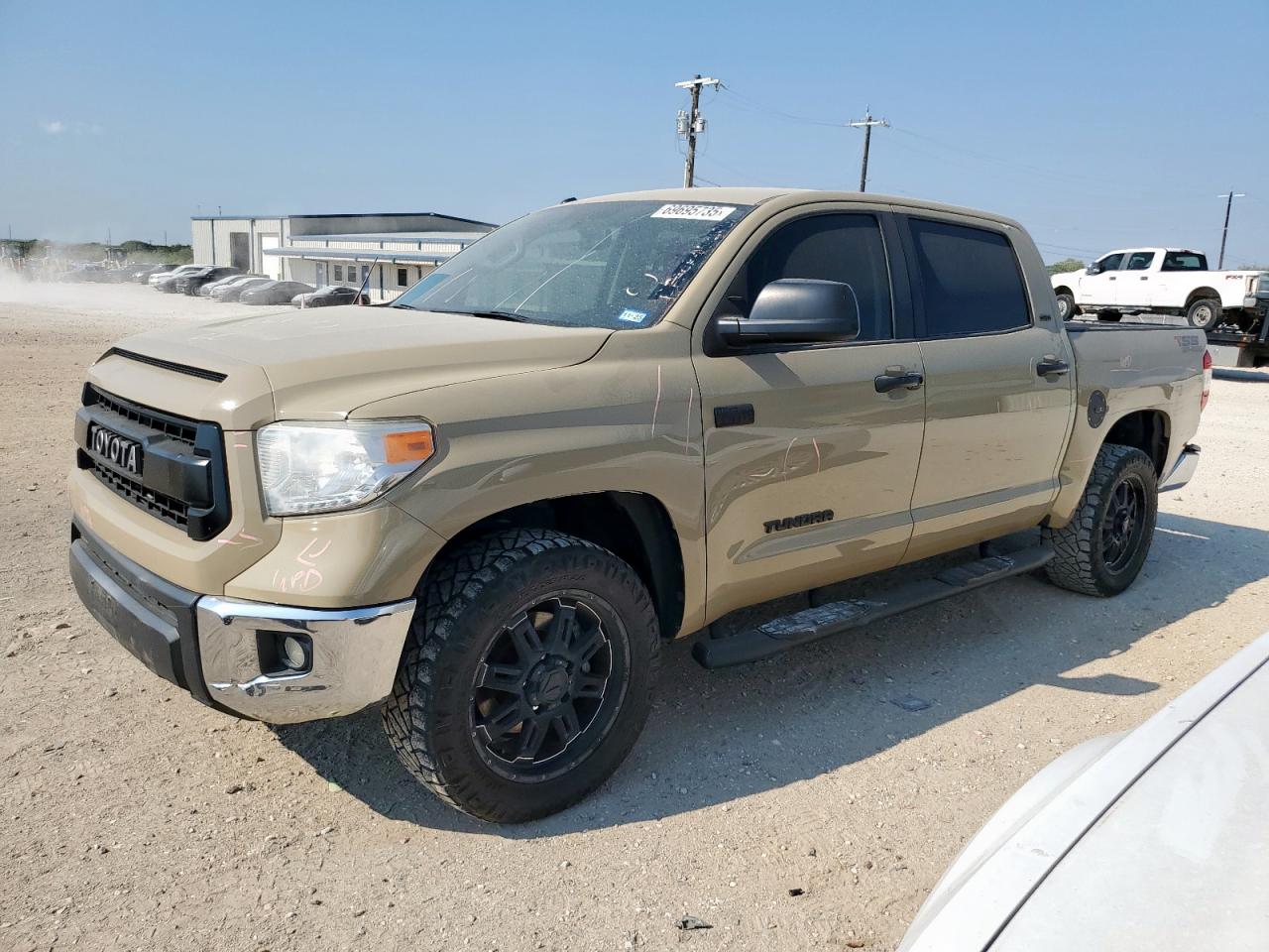 TOYOTA TUNDRA CRE 2017