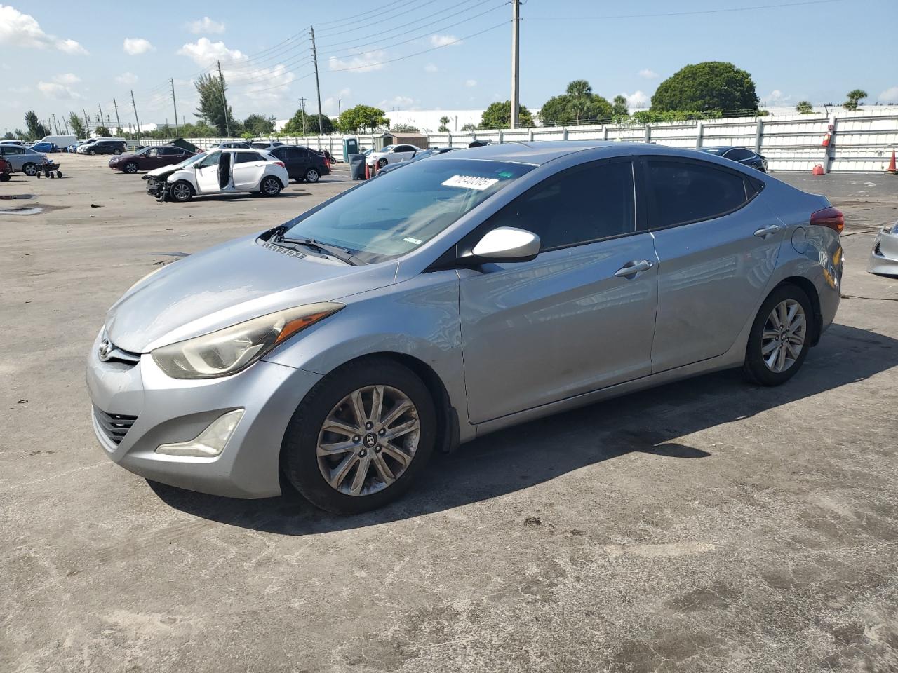 HYUNDAI ELANTRA SE 2015