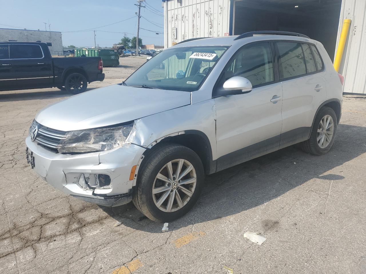 VOLKSWAGEN TIGUAN 2017