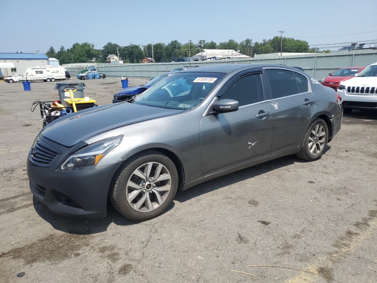INFINITI Q40 2015