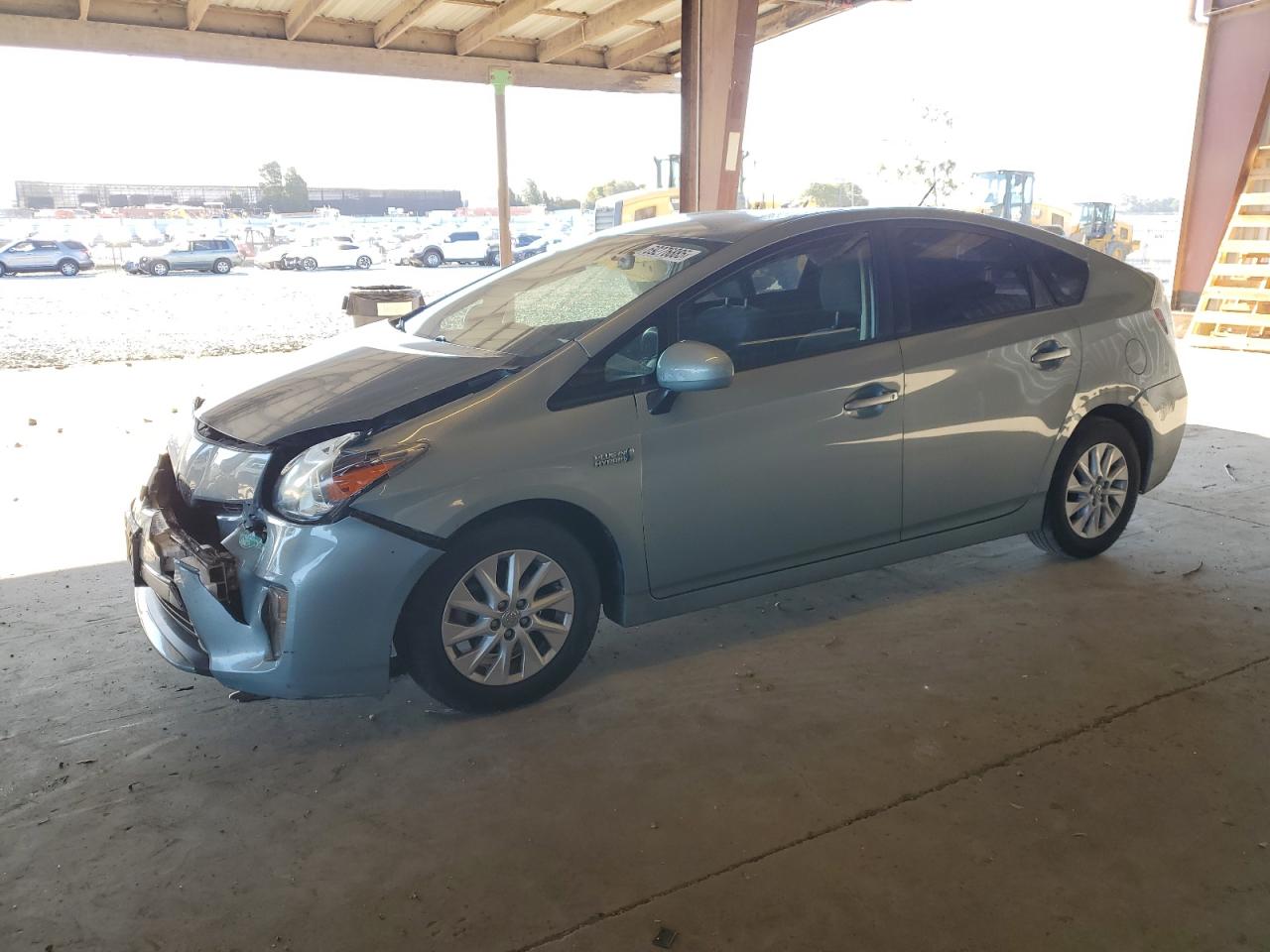 TOYOTA PRIUS PLUG-IN 2014