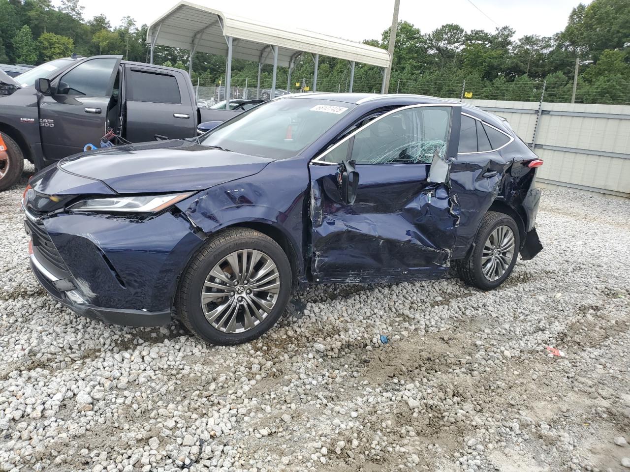 TOYOTA VENZA LE 2023