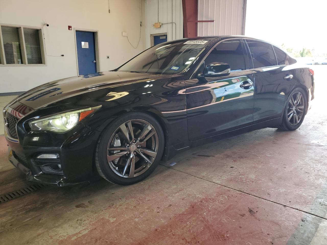 INFINITI Q50 BASE 2015
