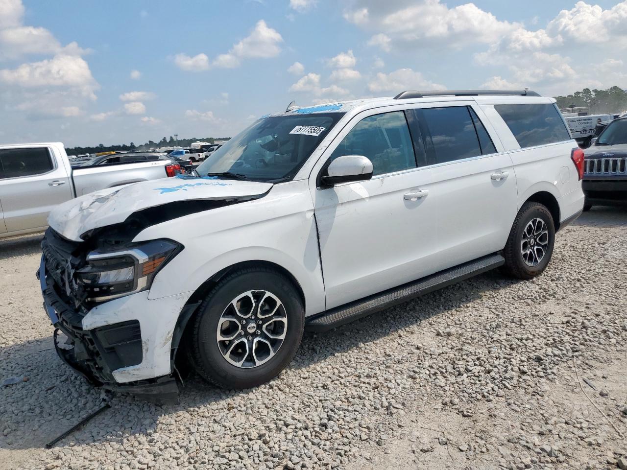 FORD EXPEDITION 2024