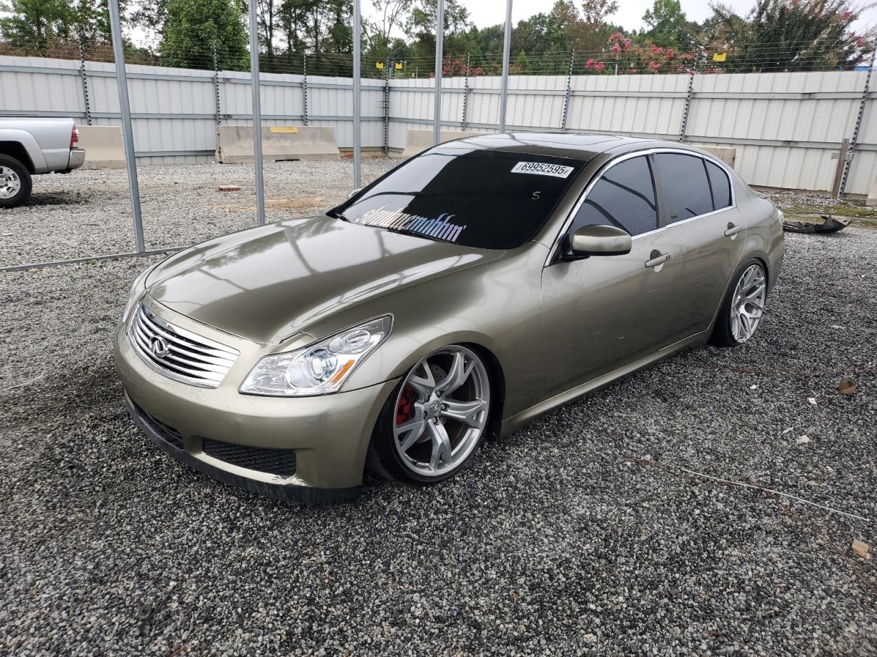 INFINITI G35 2008