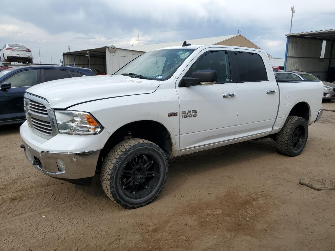 RAM 1500 SLT 2017