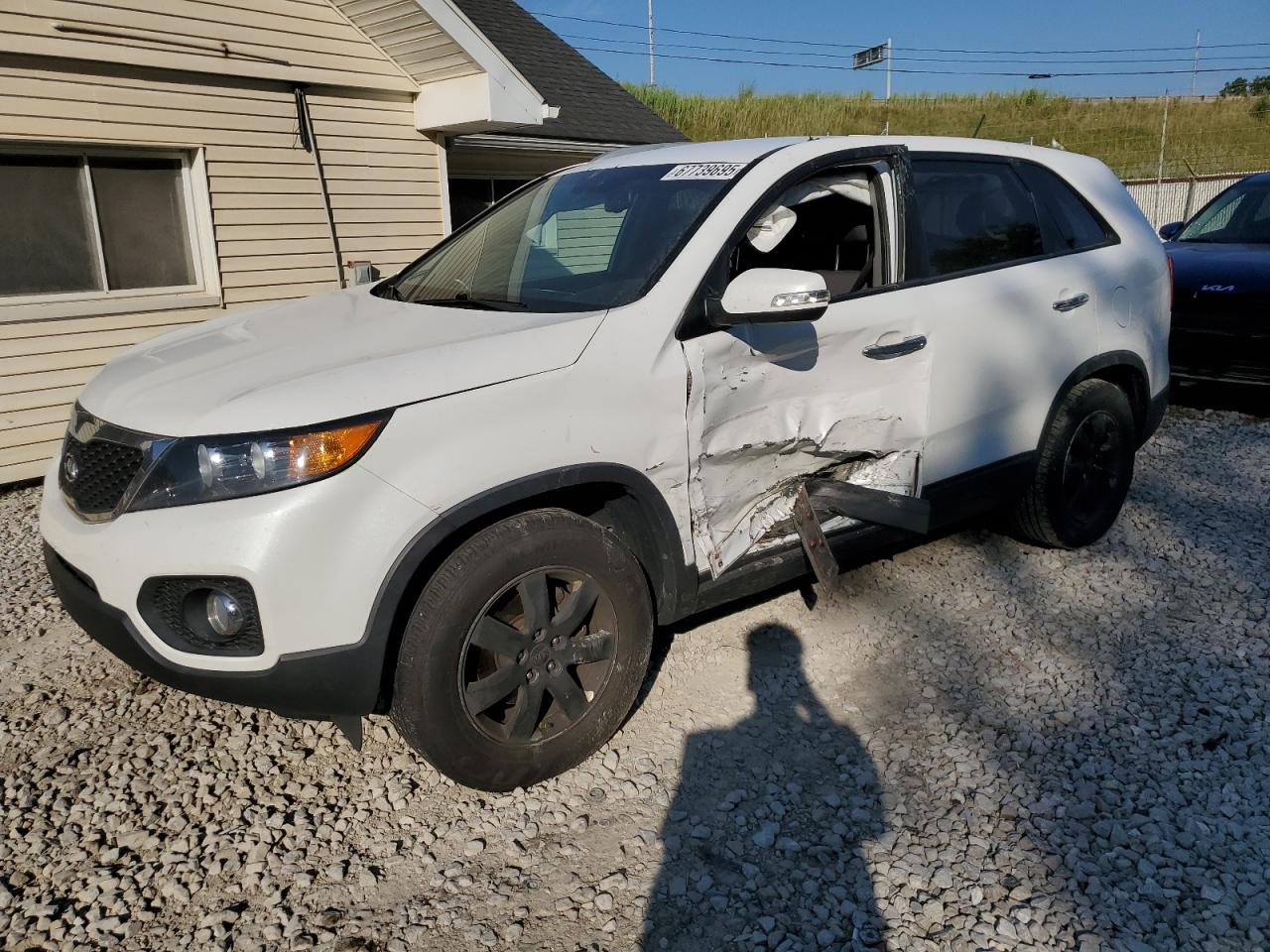 KIA SORENTO LX 2013