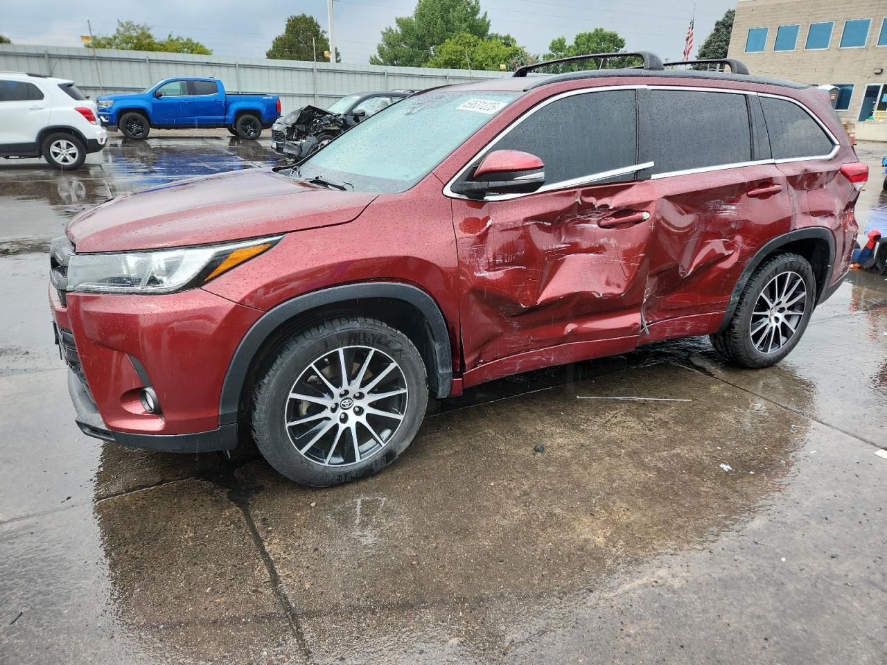 TOYOTA HIGHLANDER 2017