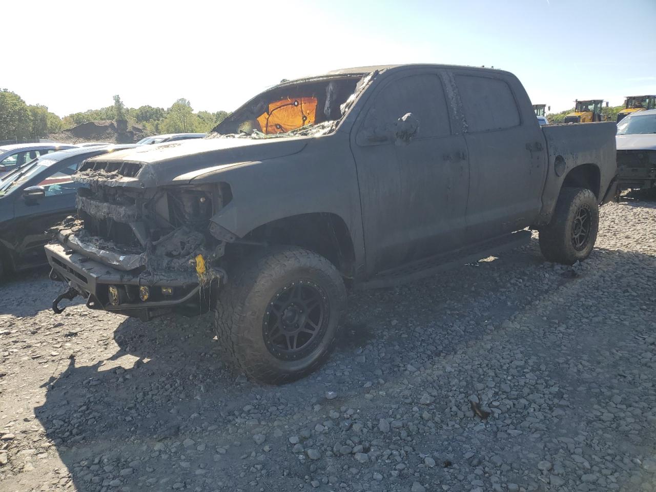 TOYOTA TUNDRA CRE 2015