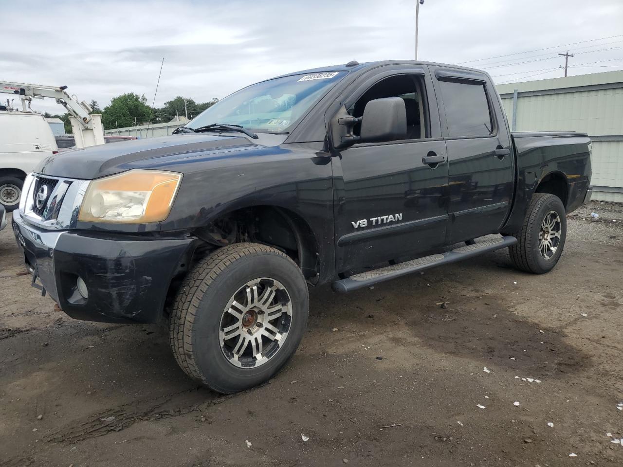 NISSAN TITAN S 2011