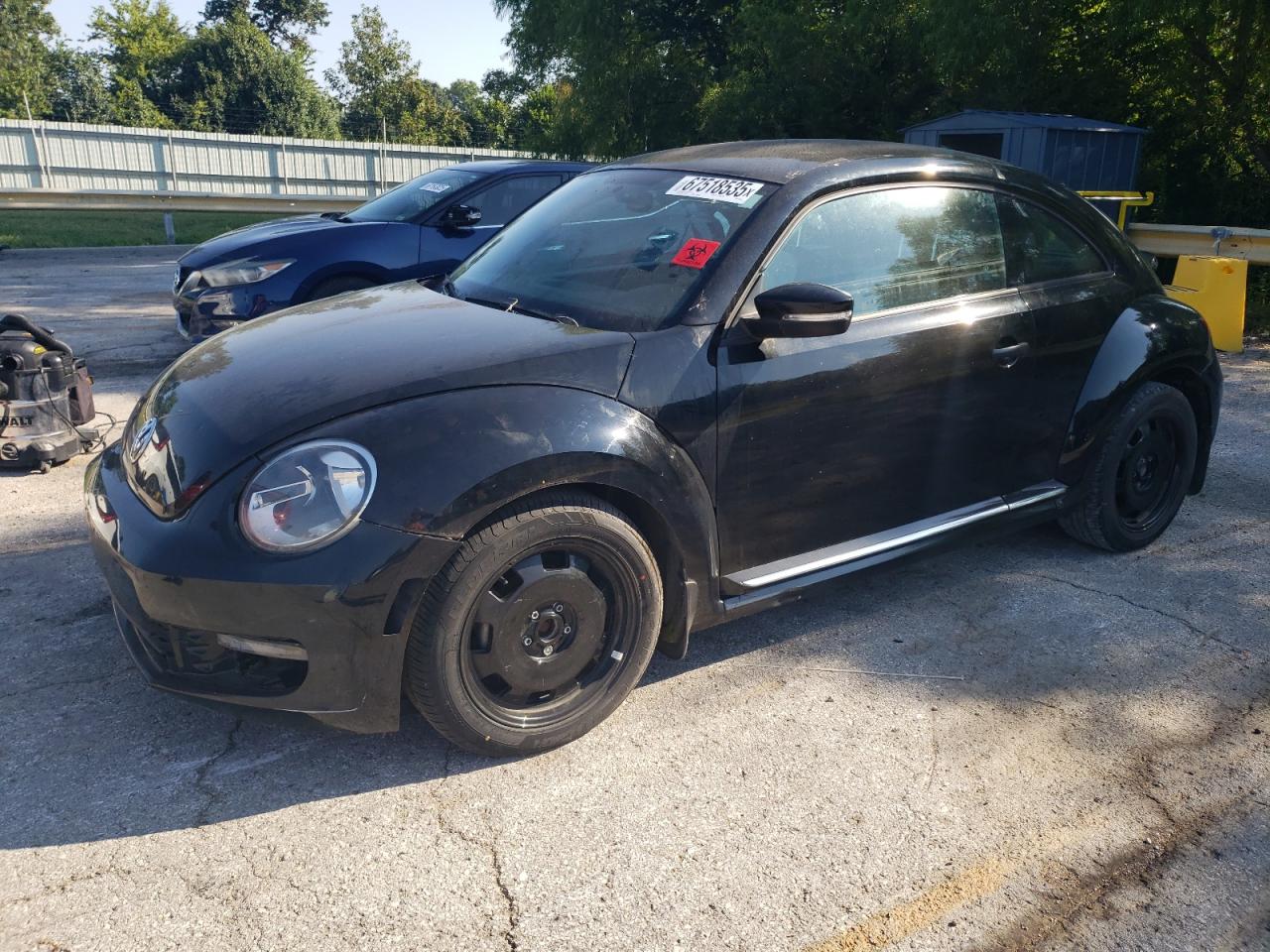 VOLKSWAGEN BEETLE 1.8 2015