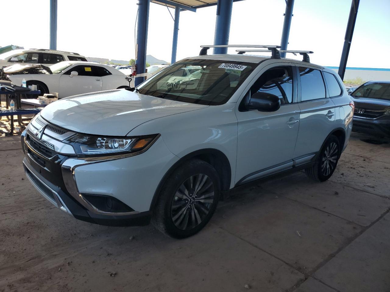 MITSUBISHI OUTLANDER 2019