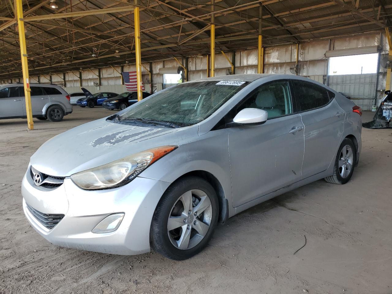 HYUNDAI ELANTRA GL 2012