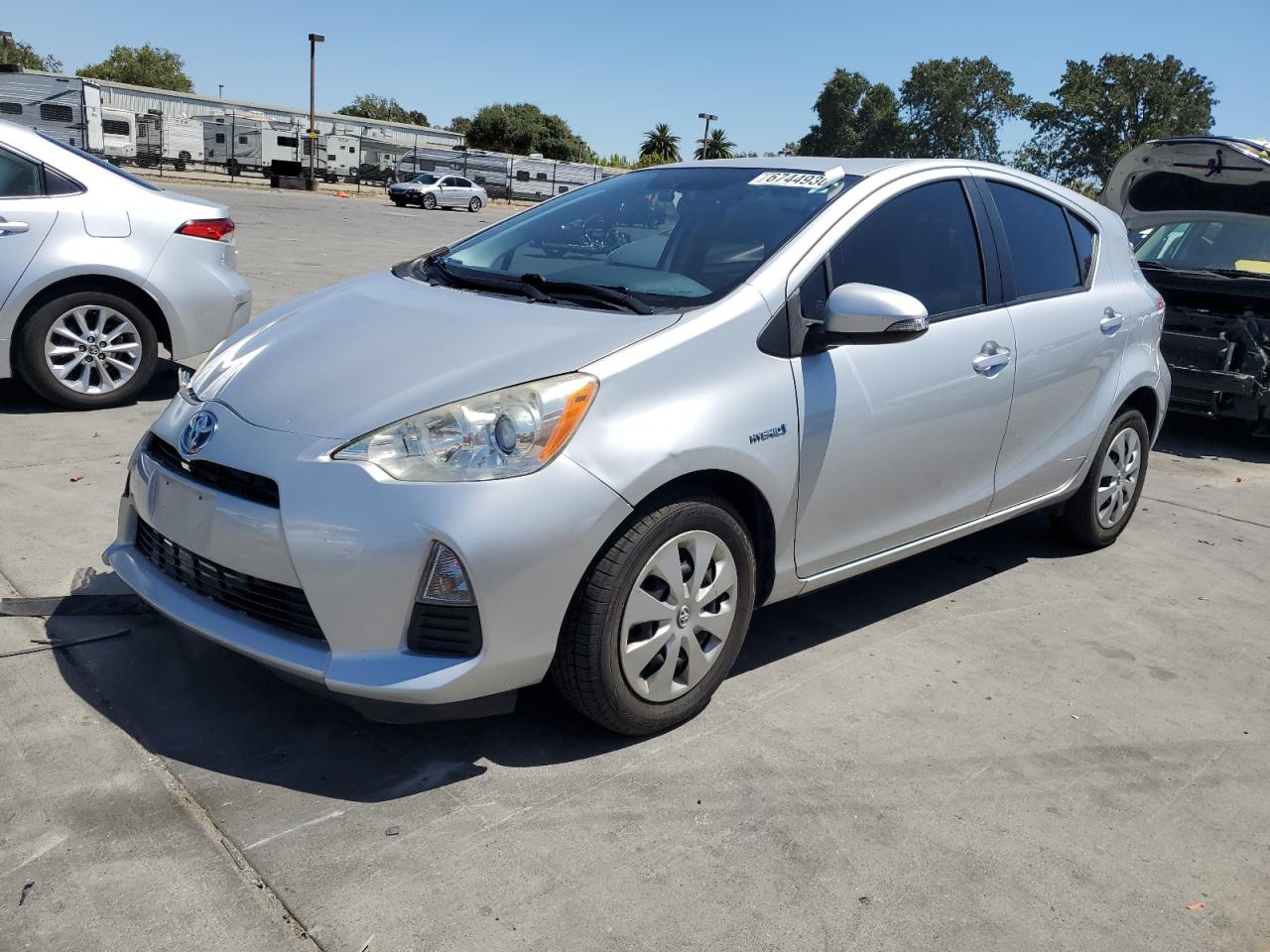 TOYOTA PRIUS C 2014