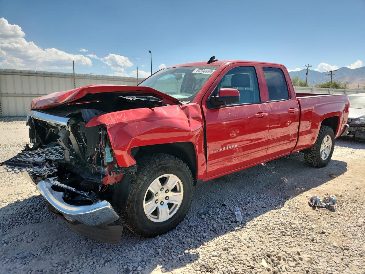 CHEVROLET SILVERADO K1500 LT 2015