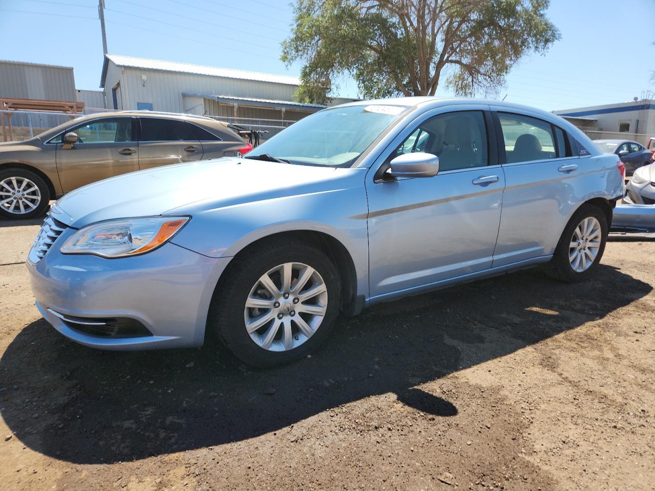 CHRYSLER 200 TOURIN 2012