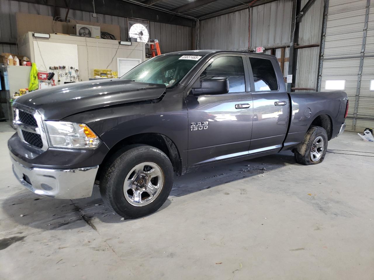 RAM 1500 SLT 2017