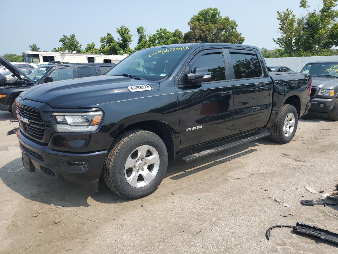 RAM 1500 BIG H 2020