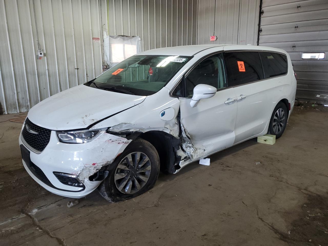 CHRYSLER PACIFICA HYBRID TOURING L 2022
