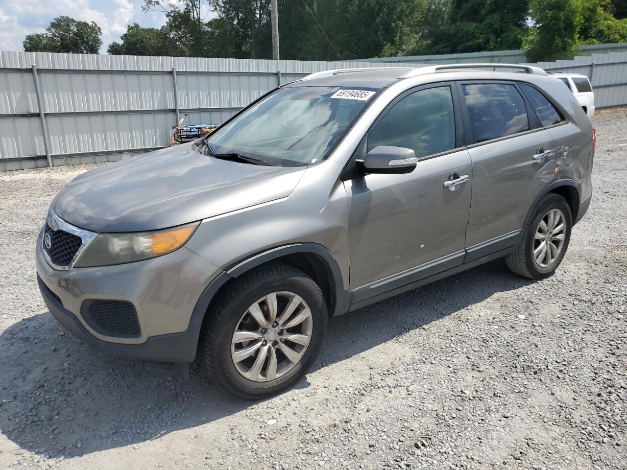 KIA SORENTO BASE 2011