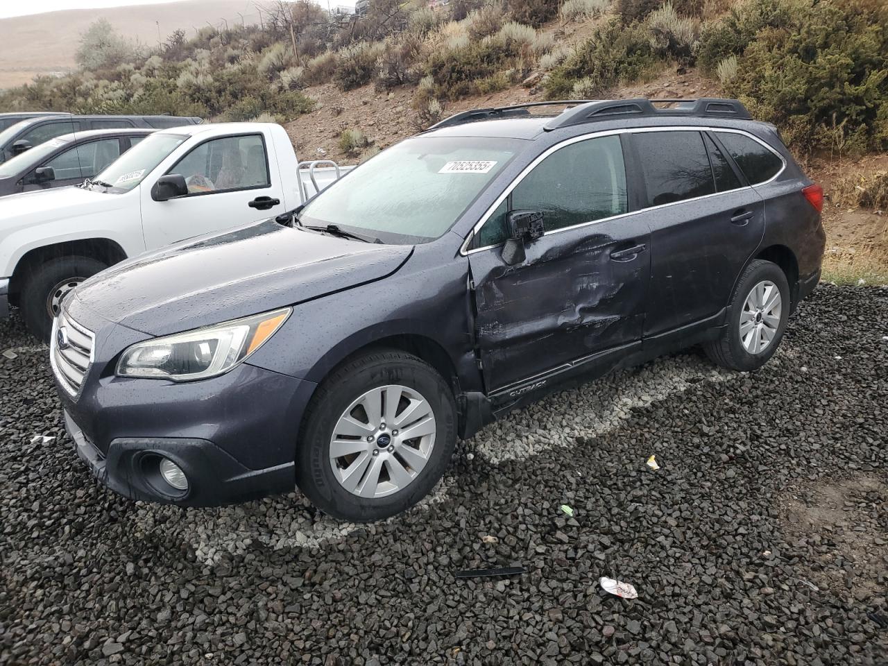 SUBARU OUTBACK 2. 2015