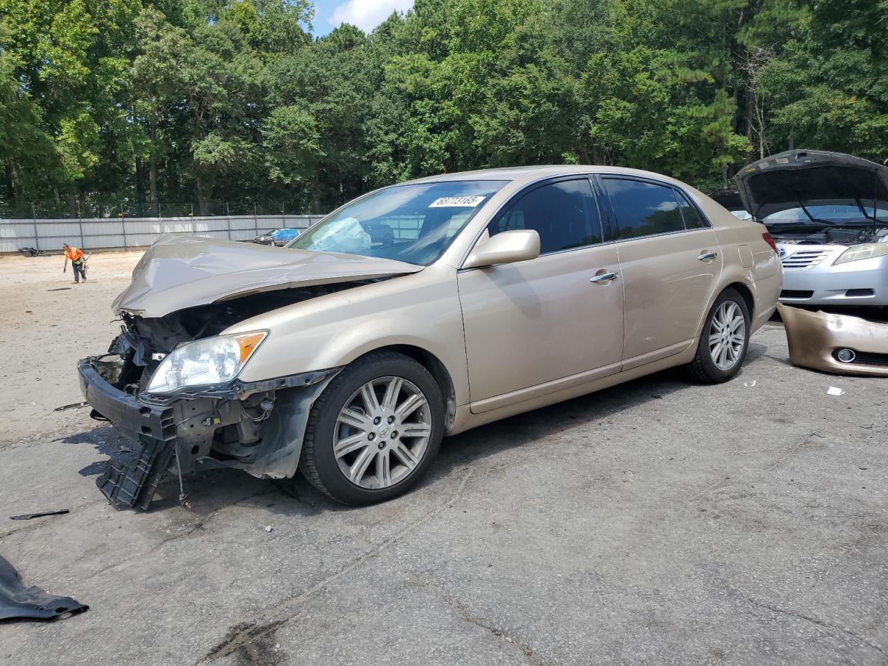 TOYOTA AVALON XL 2009