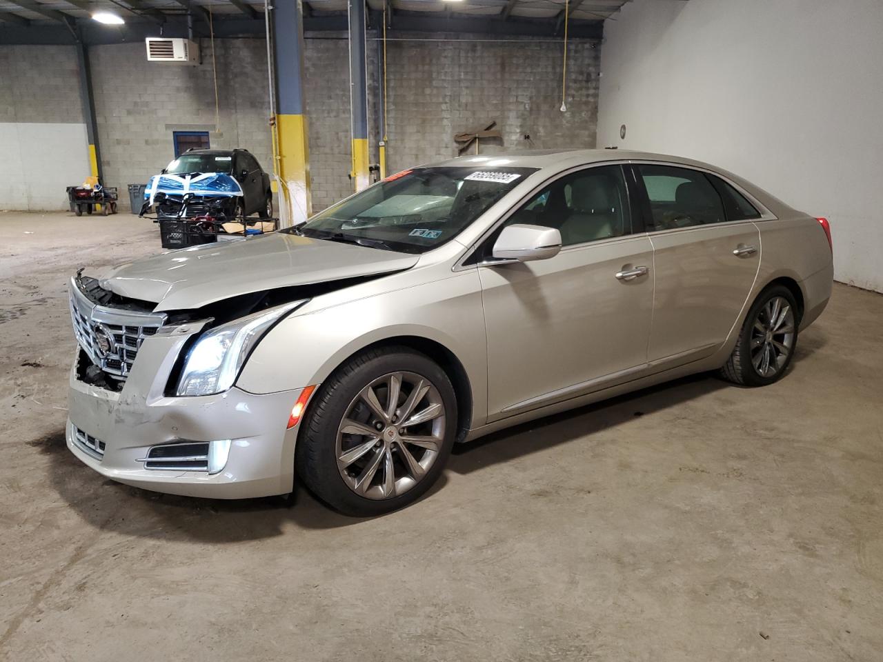 CADILLAC XTS LUXURY 2013