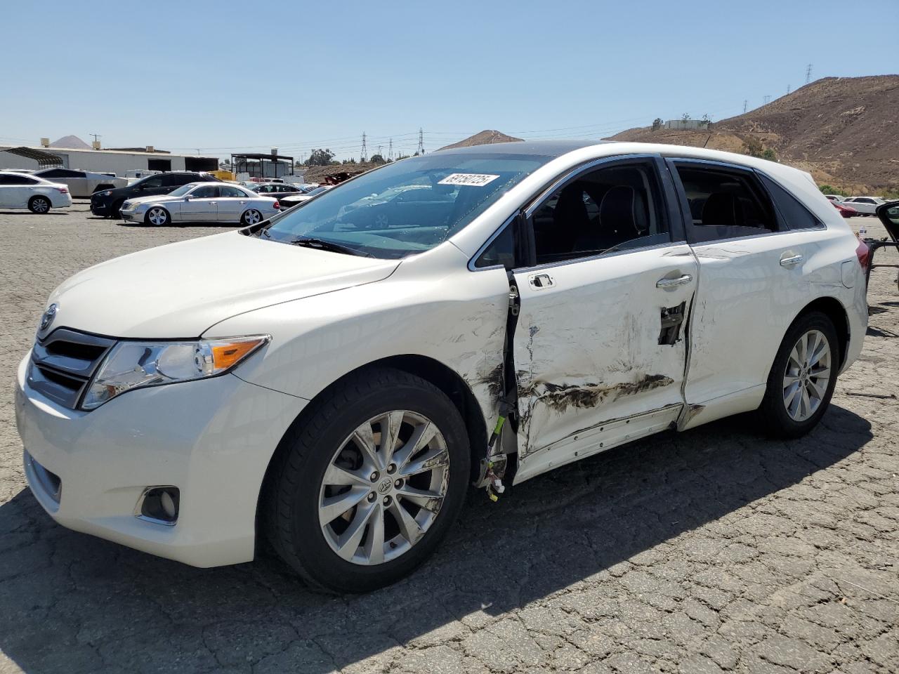 TOYOTA VENZA LE 2014