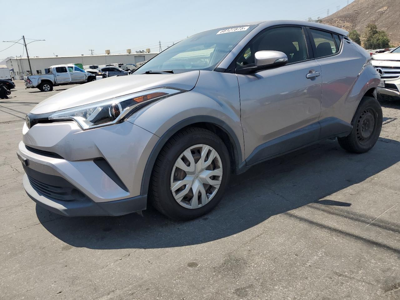 TOYOTA C-HR XLE 2019