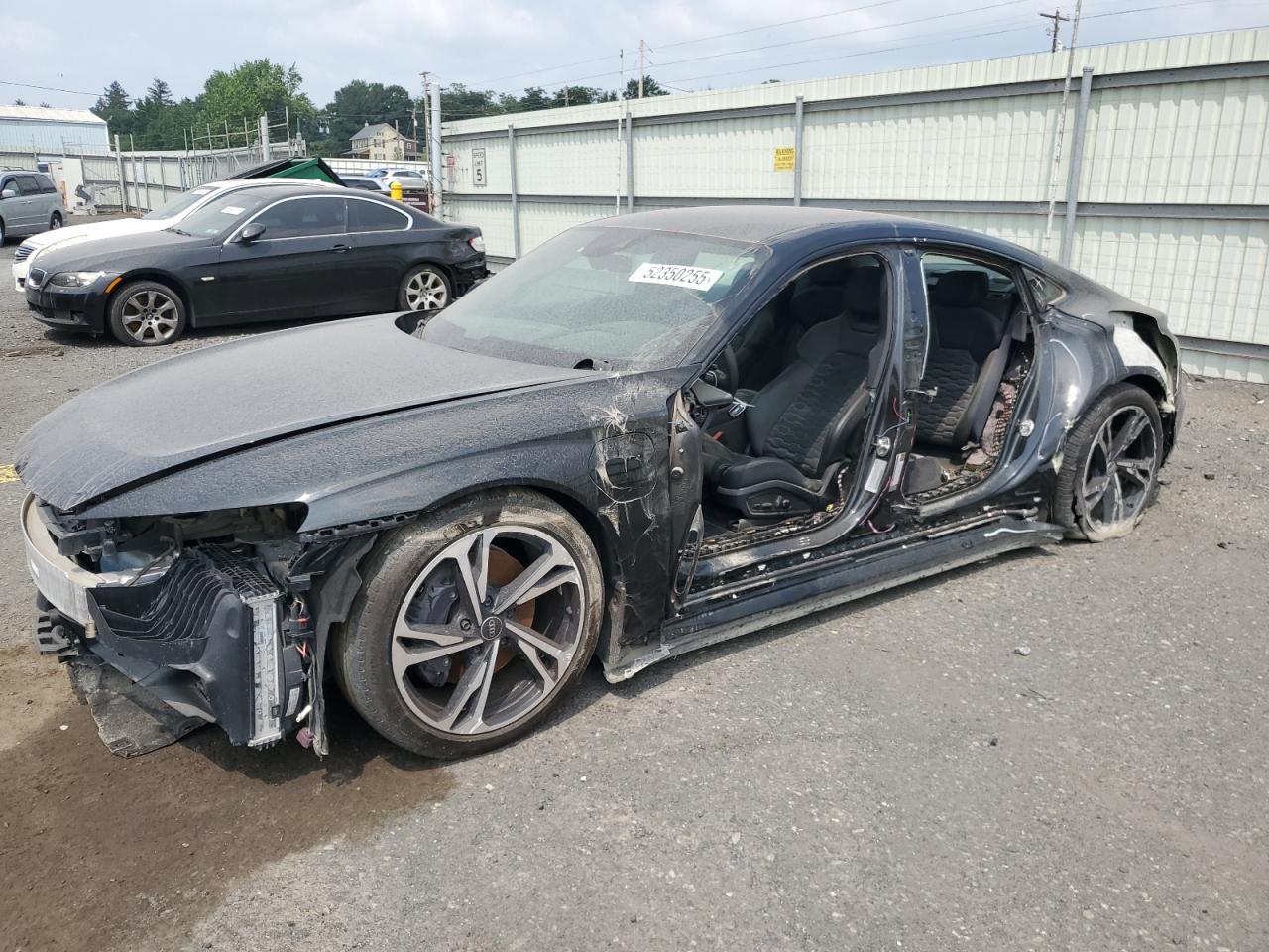 AUDI E-TRON GT 2024