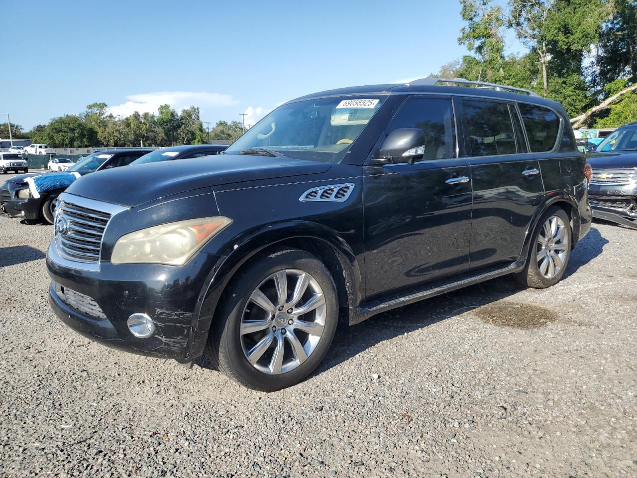 INFINITI QX56 2011