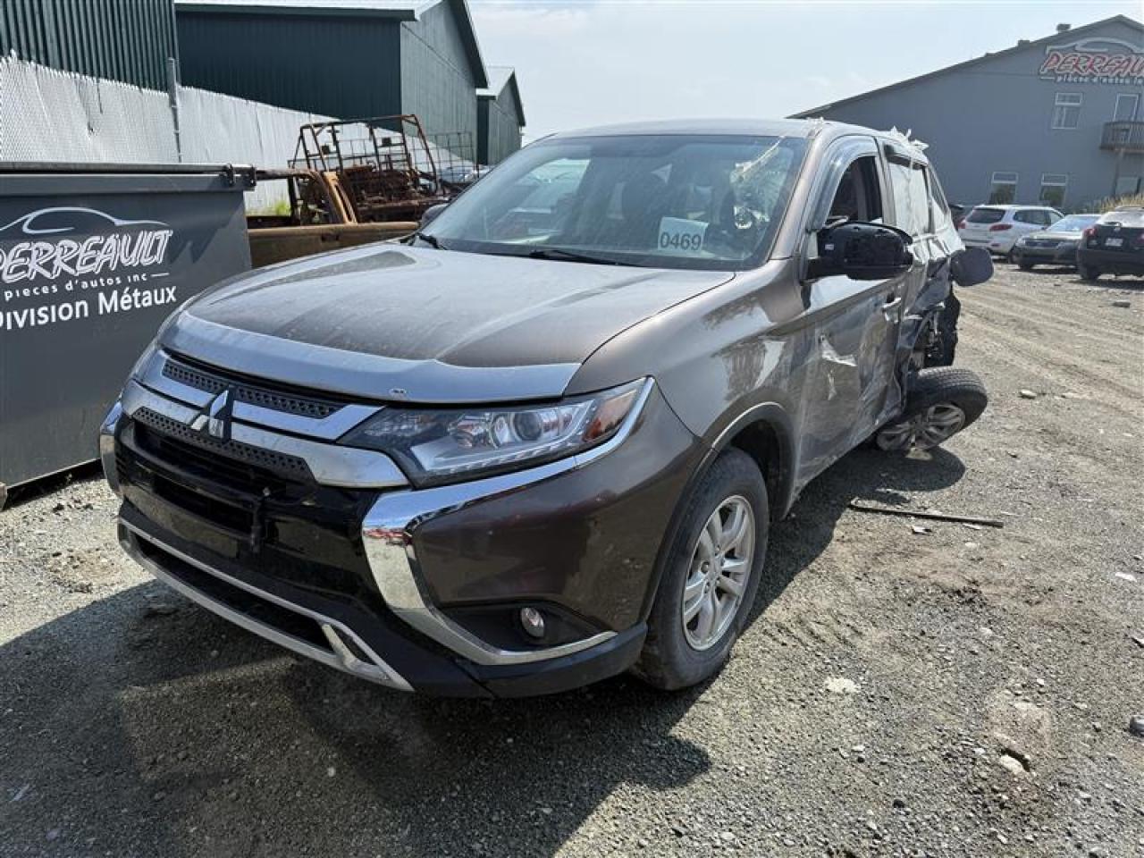 MITSUBISHI OUTLANDER 2020